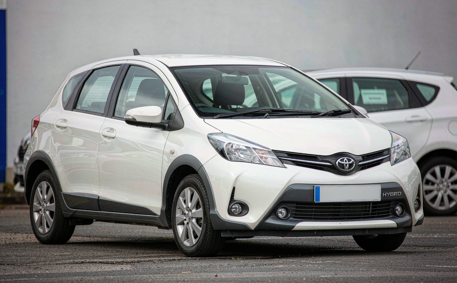 Home 2015 Toyota Auris Icon used hatchback for sale