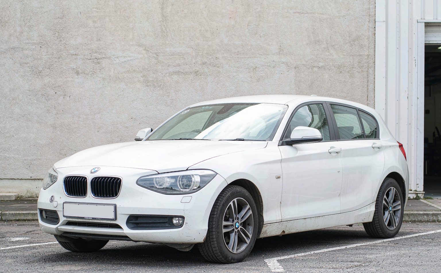 Home 2014 BMW 116d SE used hatchback for sale