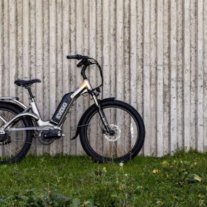 16 giant escape e